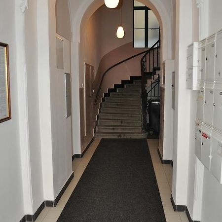 Apartment Josef Praag Buitenkant foto